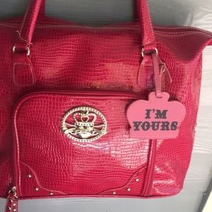 ⚡️NWOT Kathy Van Zeeland Travel Bag (Today Only)